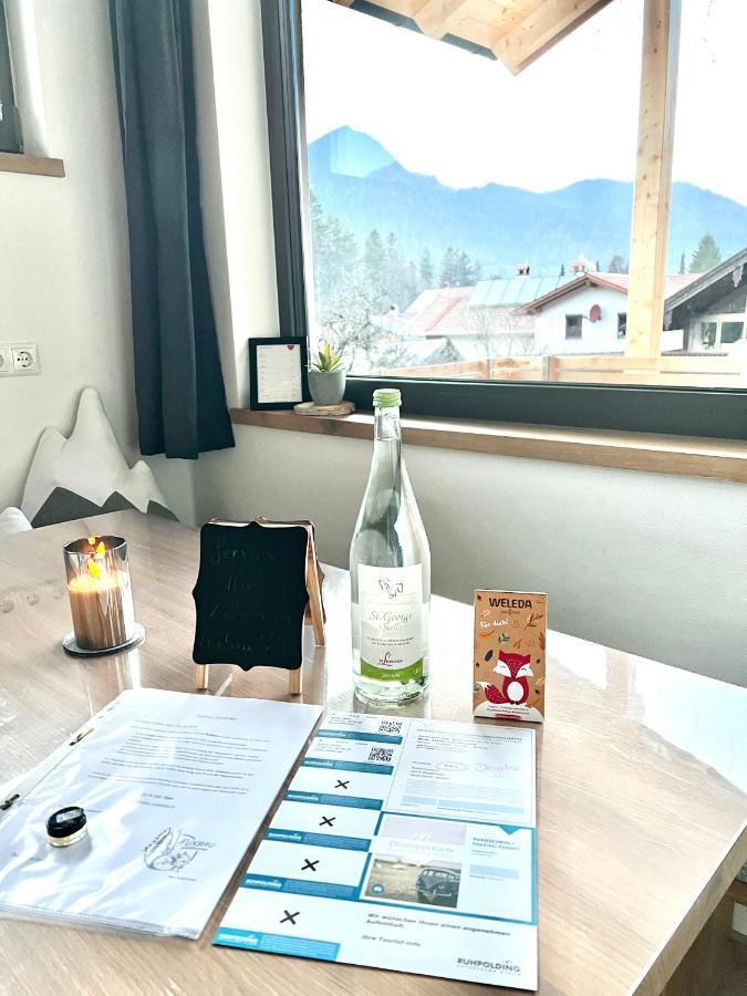 ルーポルディング Fuxbau Waldlounge Inklusive Chiemgaukarteヴィラ エクステリア 写真