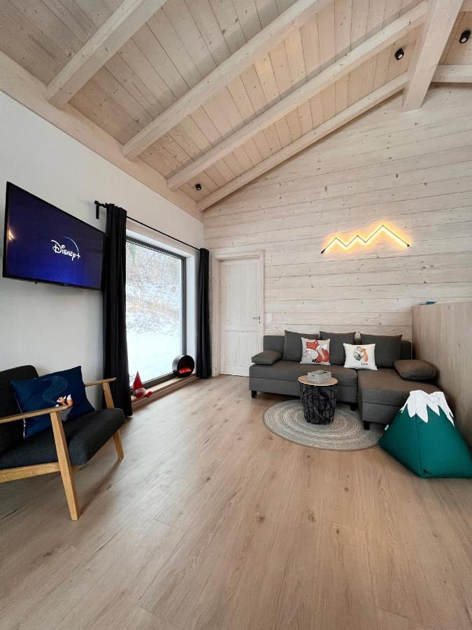 ルーポルディング Fuxbau Waldlounge Inklusive Chiemgaukarteヴィラ エクステリア 写真